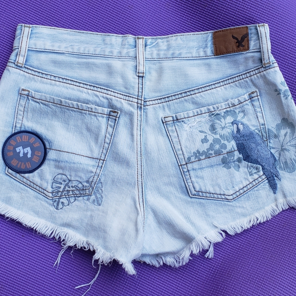 American Eagle Jean Shorts - Picture 2 of 6